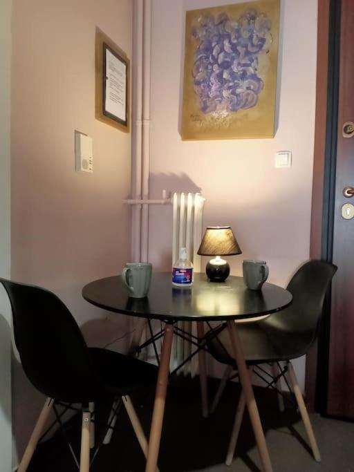Urban Comfort Apartment. 아테네 외부 사진